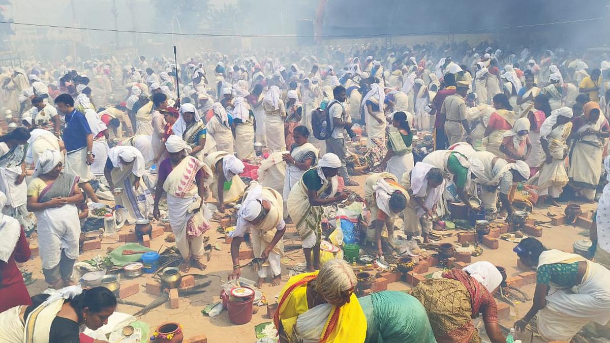 Thiruvananthapuram Turns City Of Devotion As Thousands Offer Pongala At   WhatsApp Image 2024 02 25 At 11.31.31 091be01b 